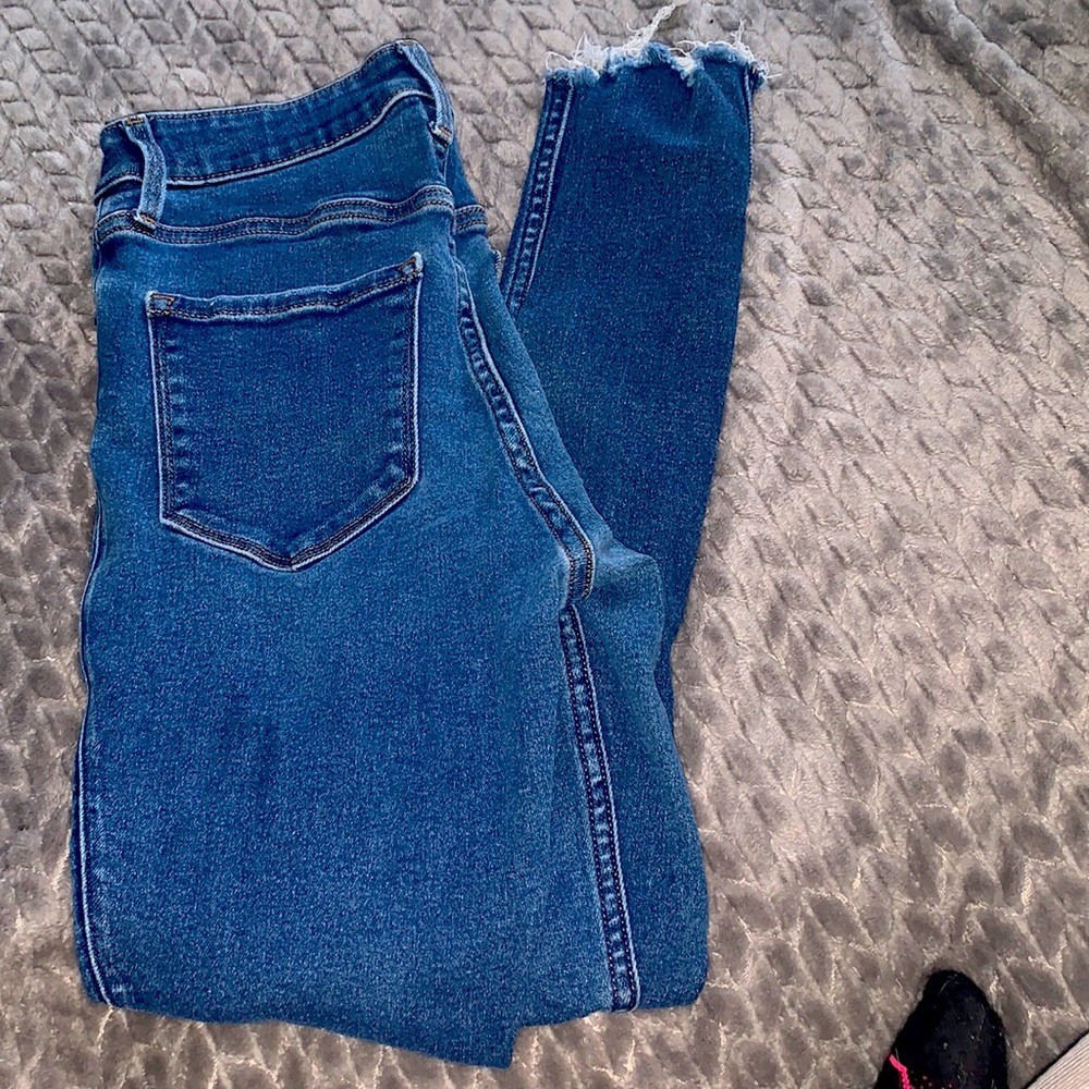 Old navy deep blue skinny jeans